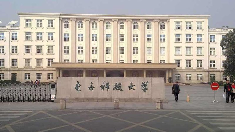 SMT贴片加工样板费用解析：揭秘背后的成本构成